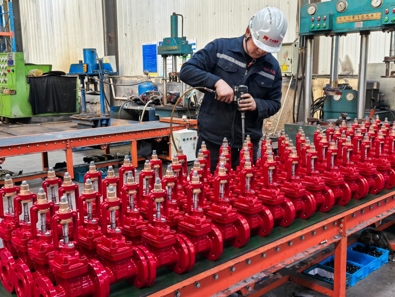 SuZhou YouWei Fluid Technology CO., LTD linha de produção do fabricante